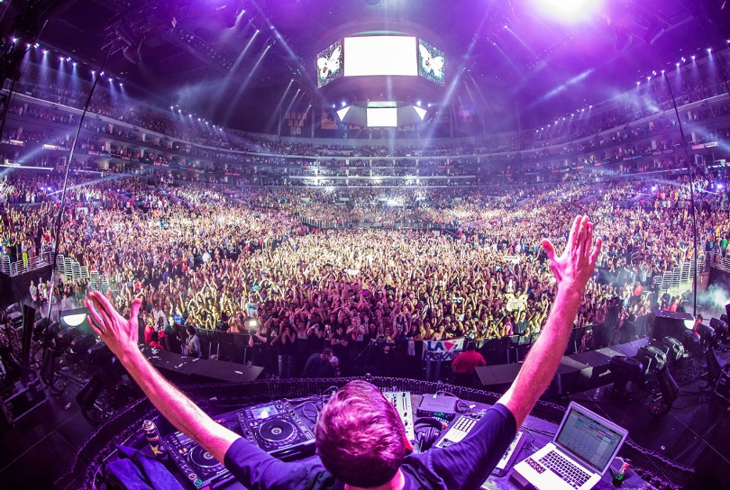 Must-See: Kaskade puts out Freaks of Nature Tour Video 