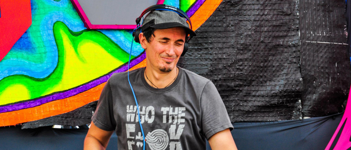 A Sit Down With DJ Perfect Stranger