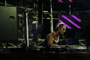 Axwell