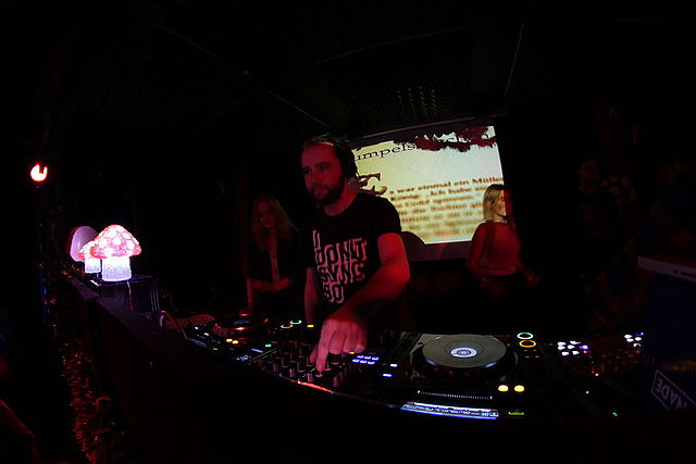 The Groove Master: DJ Daniel Steinberg Keeps the Beat Alive