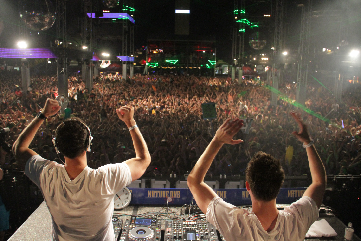 DJ Duo W&amp;W: Making Waves in the Electronic Dance Music Scene